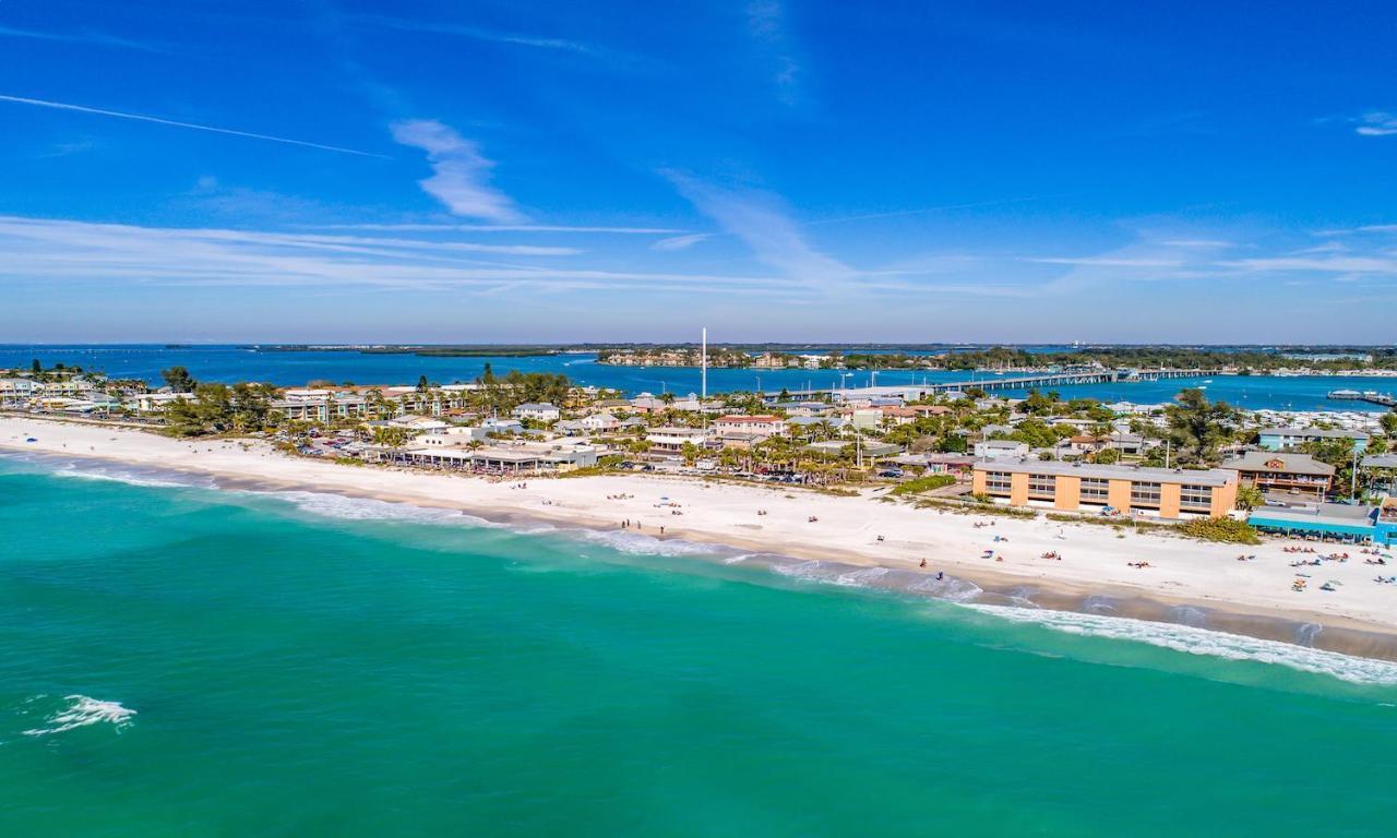 Ami Gulf Lookout-Views Of The Gulf From Every Room-Rooftop Terrace Bradenton Beach Exterior photo